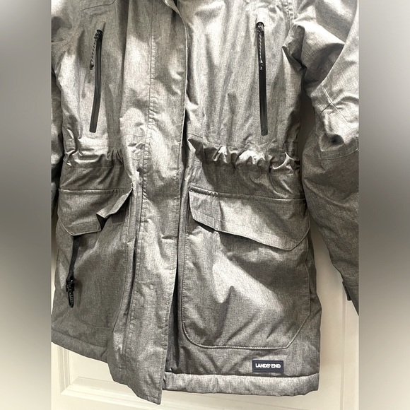 Lands End Grey Women’s Squall Parka size small - Picture 4 of 9